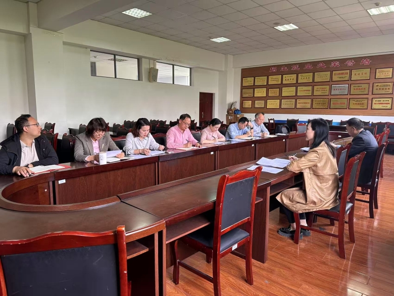 OnpW_1749083235443087103.jpg 02.jpg